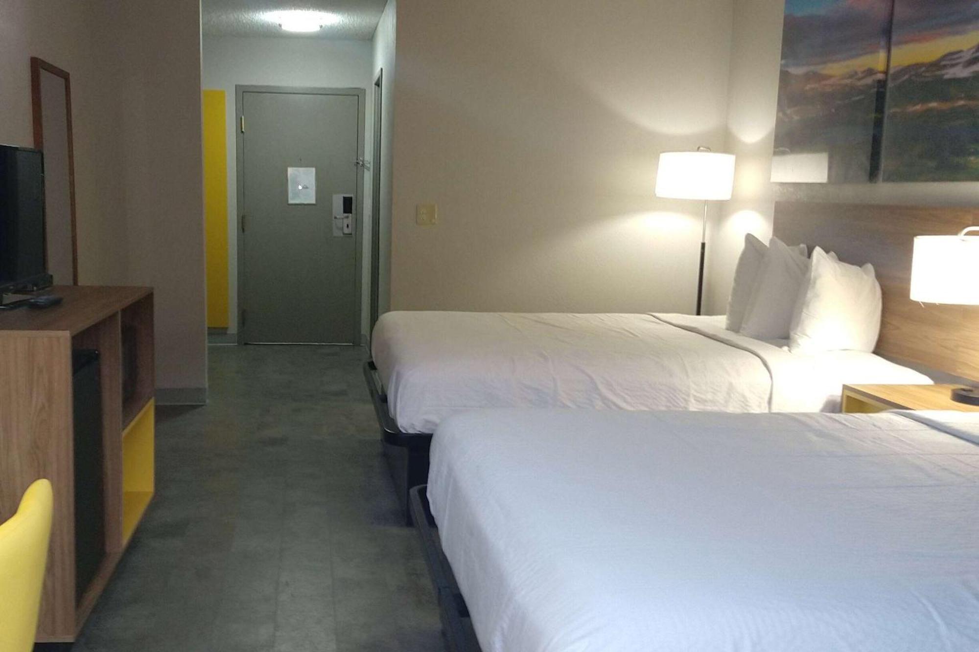 Days Inn By Wyndham Rawlins Zewnętrze zdjęcie